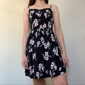 Garage Floral Dress Size XS